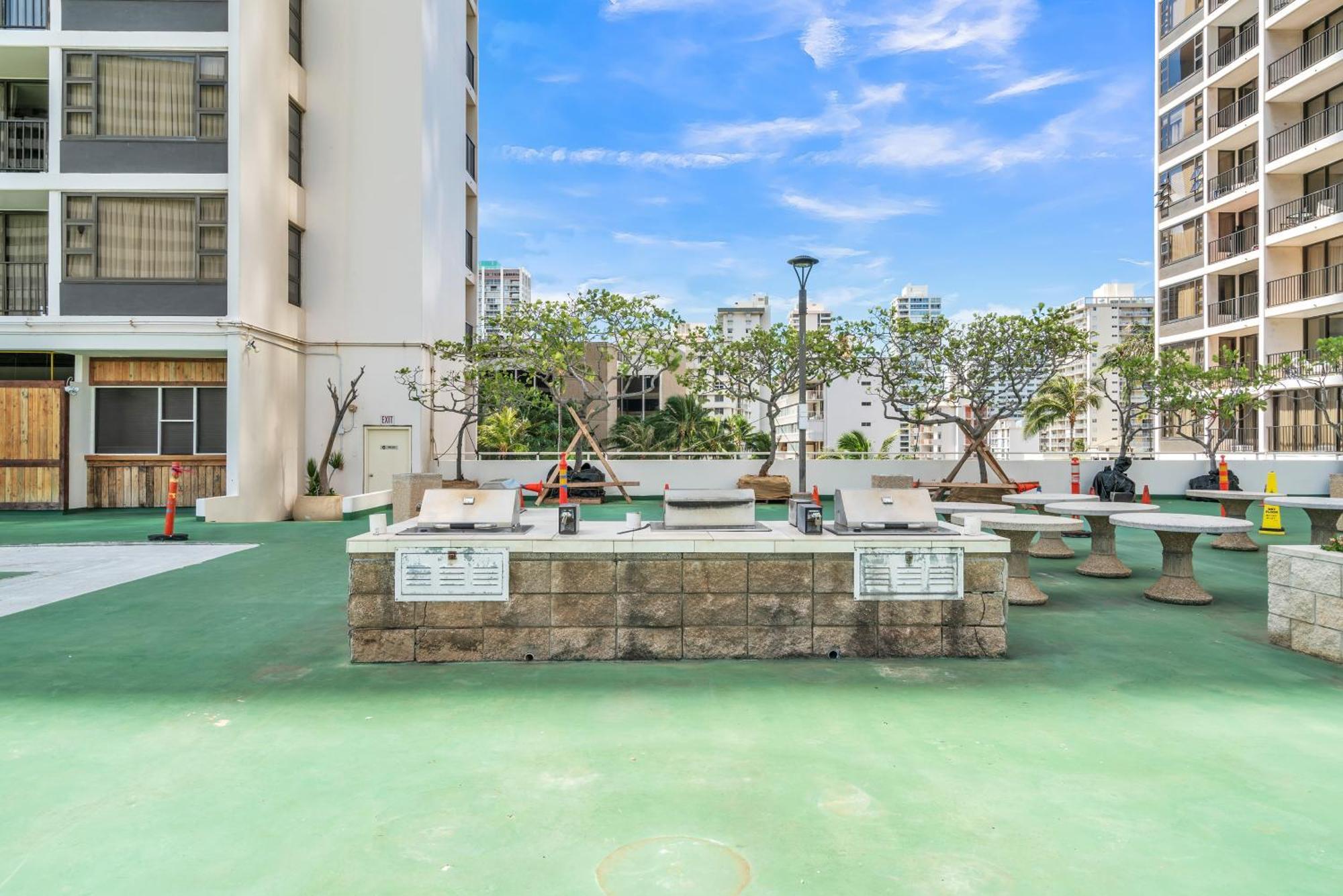 Waikiki Banyan With Panoramic 37th Floor Ocean Views Honolulu